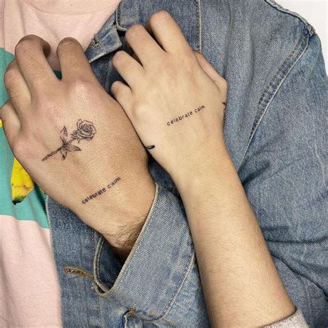 tatuajes para el puo de la mano|26 tatuajes en la mano para hombre y mujer。